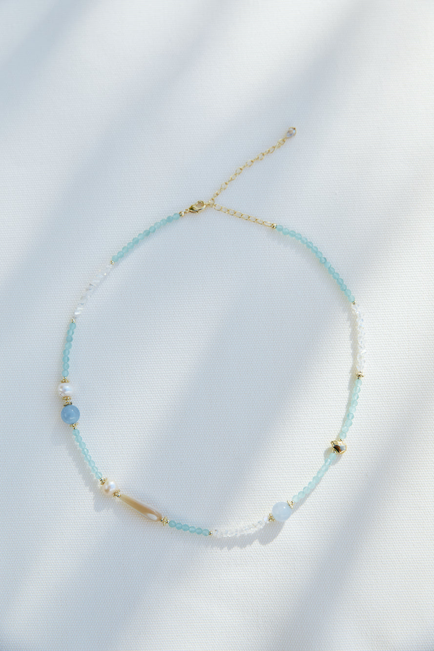 Coral Reef Necklace Gold