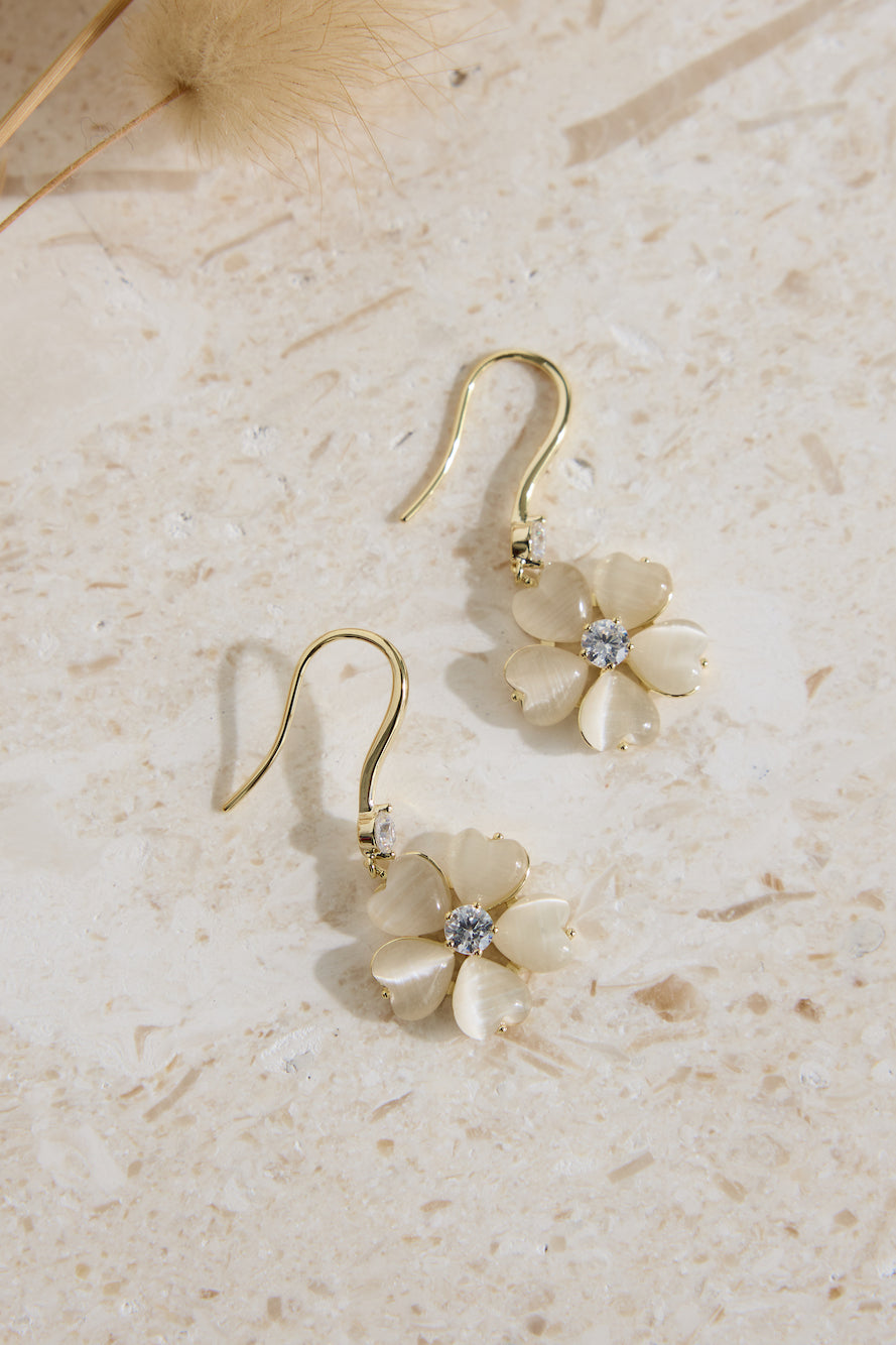 18k Gold Plated Floral Feels Earrings Gold